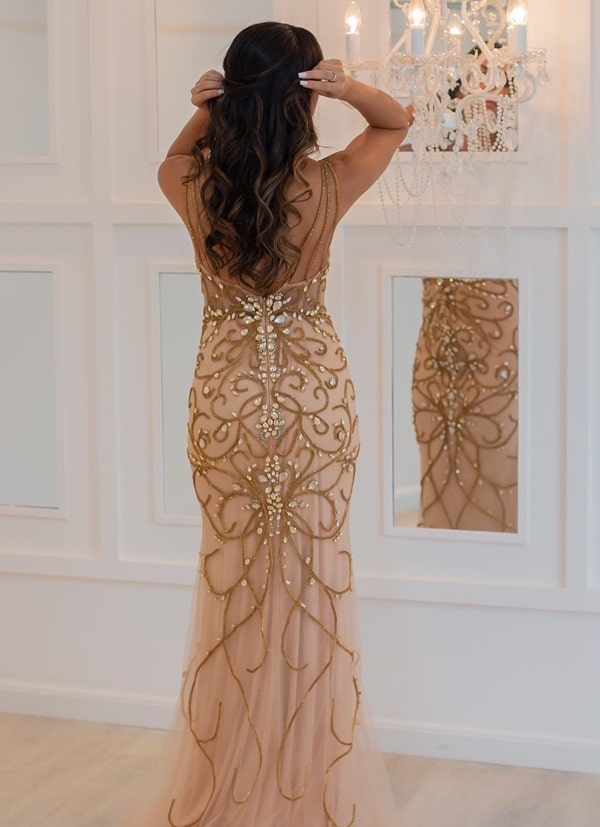 vestido de festa longo dourado bordado