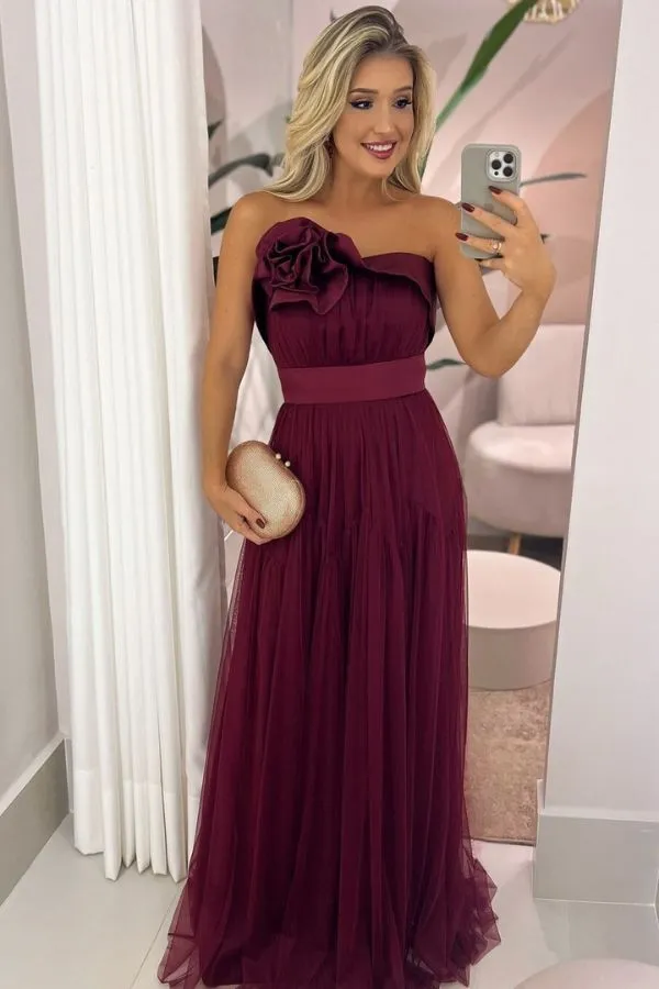 vestido marsala de tule com flor 3d